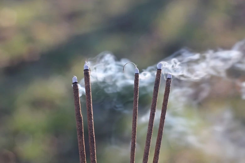 meditation-incense
